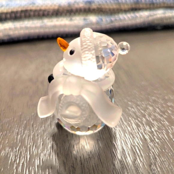 SWAROVSKI CRYSTAL SNOWMAN 250229 RETIRED RARE No Box - Picture 3 of 12